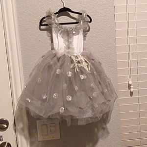 3T Pottery Barn Kids princess dress